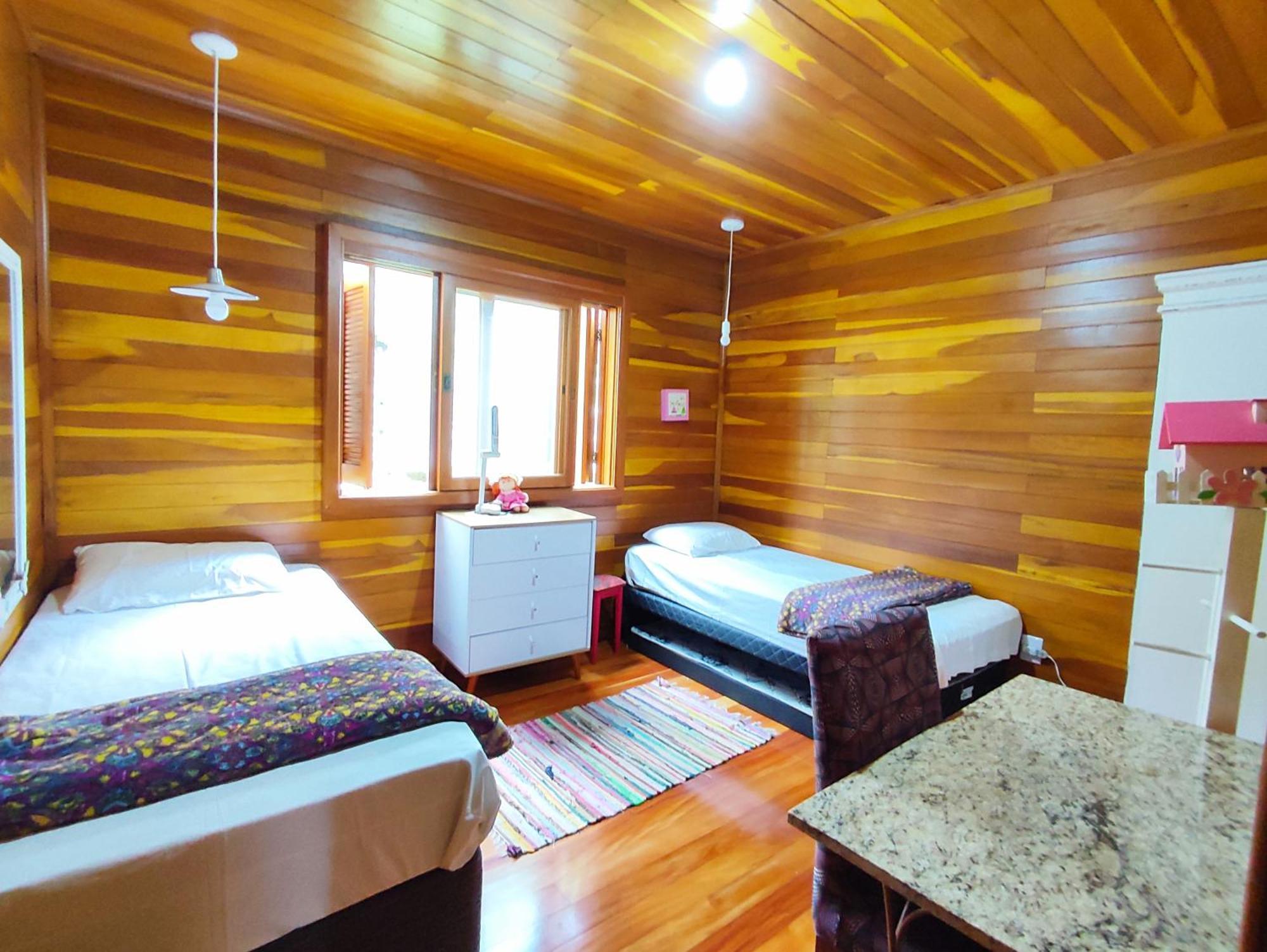 Charmosa Casa 3 Quartos Lago Negro 格拉玛多 外观 照片
