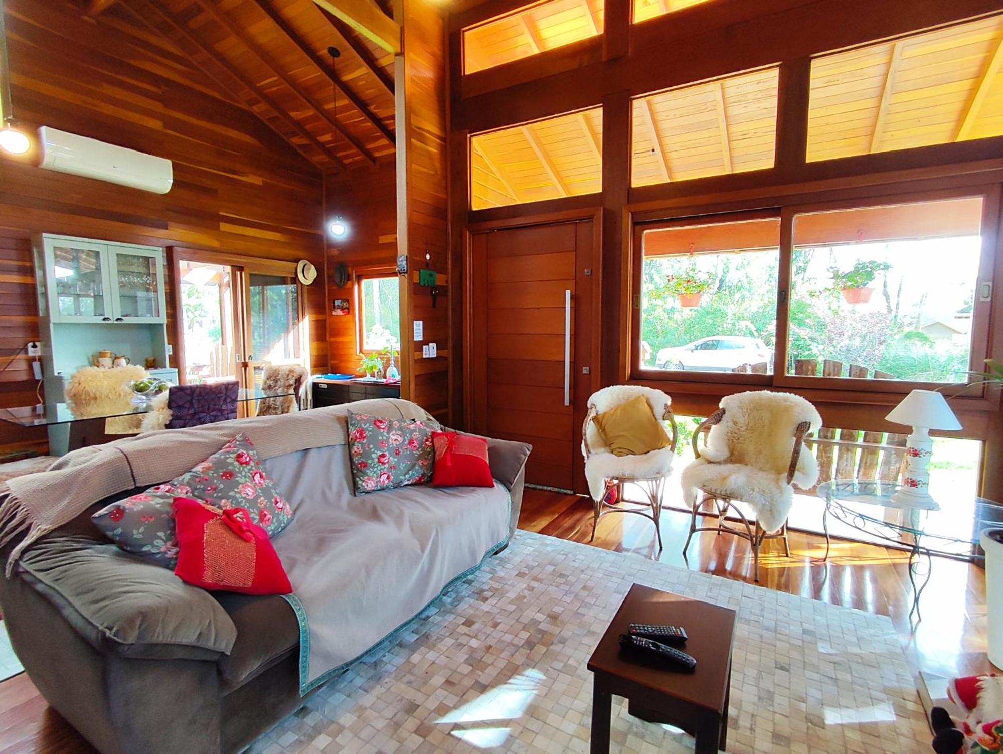 Charmosa Casa 3 Quartos Lago Negro 格拉玛多 外观 照片