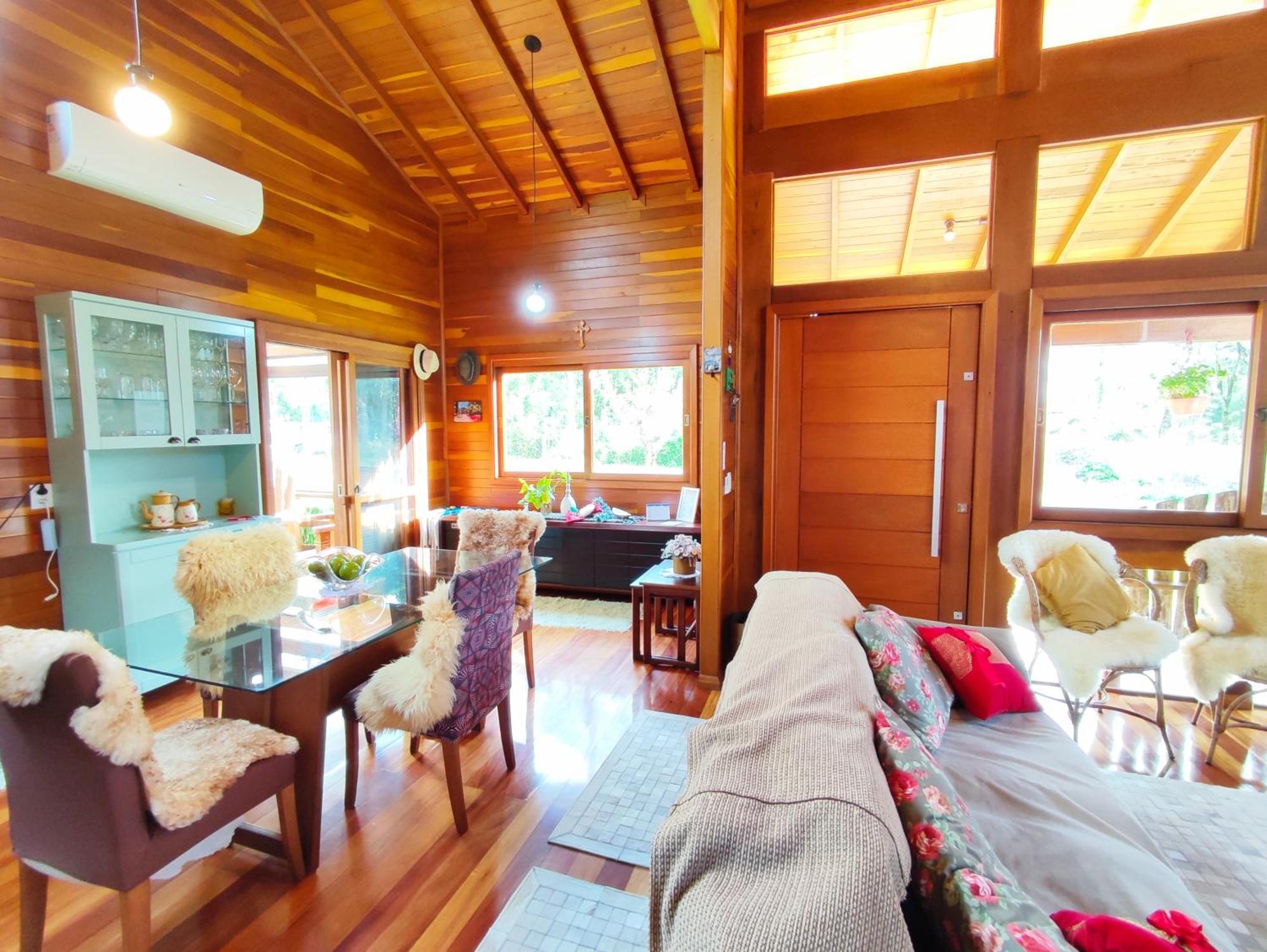Charmosa Casa 3 Quartos Lago Negro 格拉玛多 外观 照片