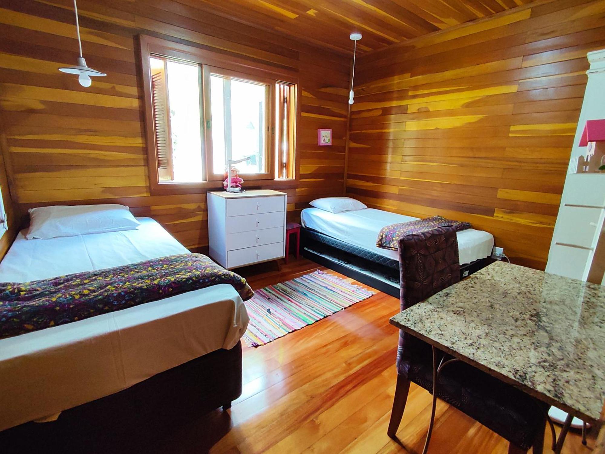 Charmosa Casa 3 Quartos Lago Negro 格拉玛多 外观 照片